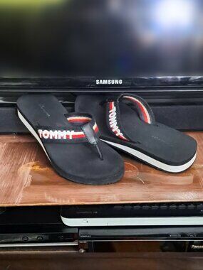 Tommy Hilfiger Webbing Strap Wedge Flip-Flops